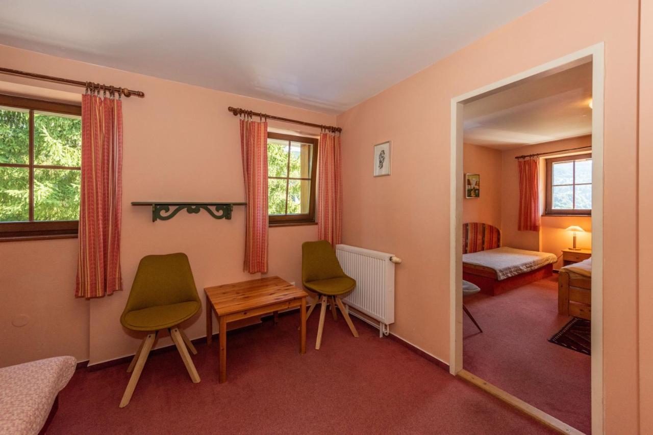 Hotel Modrin Pec pod Snezkou Exteriör bild